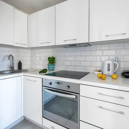 Anielewicza 36 - Good - Dwupokojowy Apartament, Blisko Centrum 바르샤바